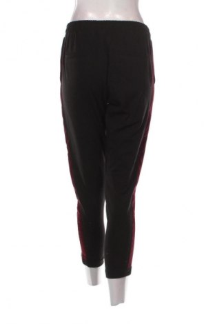 Damenhose Bershka, Größe M, Farbe Mehrfarbig, Preis € 15,00