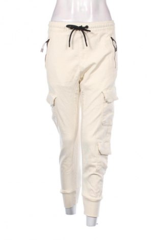 Damenhose Bershka, Größe S, Farbe Ecru, Preis € 10,99