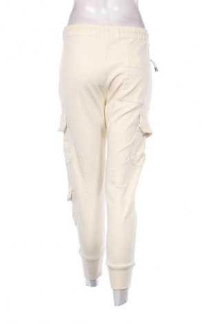 Damenhose Bershka, Größe S, Farbe Ecru, Preis € 10,99