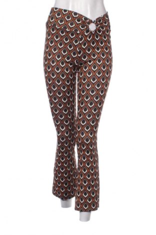 Pantaloni de femei Bershka, Mărime S, Culoare Multicolor, Preț 125,12 Lei