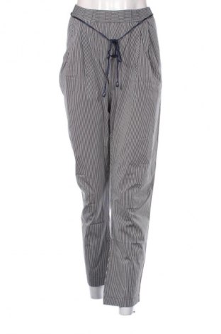 Дамски панталон Capasca, Размер XL, Цвят Многоцветен, Цена 15,00 €