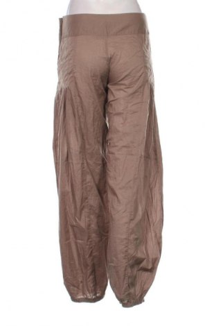 Дамски панталон Clockhouse, Размер M, Цвят Кафяв, Цена 14,82 €