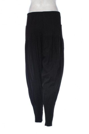 Γυναικείο παντελόνι Culture, Μέγεθος M, Χρώμα Μαύρο, Τιμή 20,91 €