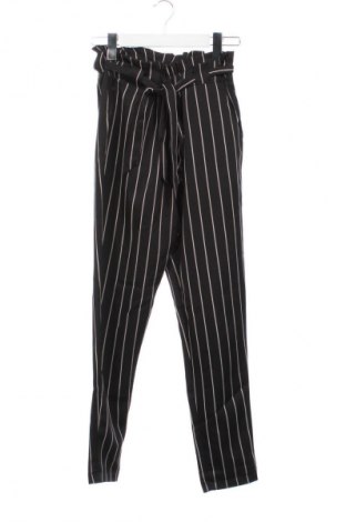 Γυναικείο παντελόνι Fashion nova, Μέγεθος XS, Χρώμα Πολύχρωμο, Τιμή 6,99 €