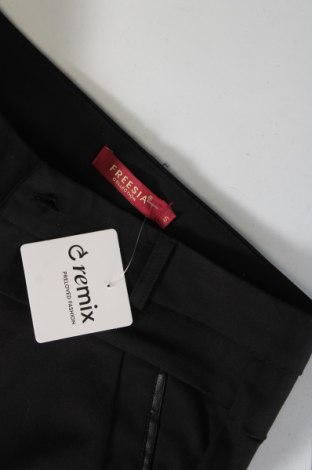 Γυναικείο παντελόνι Freesia, Μέγεθος M, Χρώμα Μαύρο, Τιμή 35,60 €