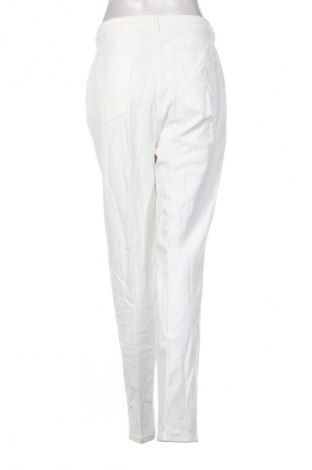 Γυναικείο παντελόνι Gardeur, Μέγεθος XL, Χρώμα Λευκό, Τιμή 11,99 €