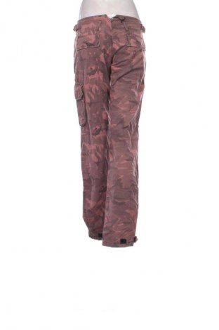 Дамски панталон Guess, Размер M, Цвят Многоцветен, Цена 32,72 €