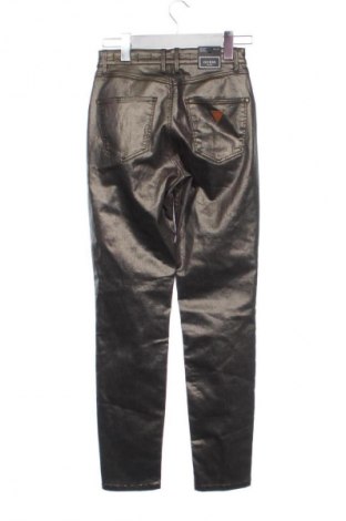 Női nadrág Guess, Méret XS, Szín Arany
, Ár 12 979 Ft