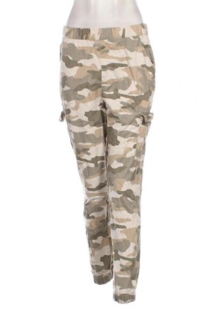 Pantaloni de femei H&M, Mărime M, Culoare Multicolor, Preț 33,99 Lei