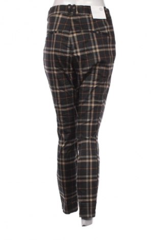 Pantaloni de femei H&M, Mărime XL, Culoare Multicolor, Preț 70,99 Lei