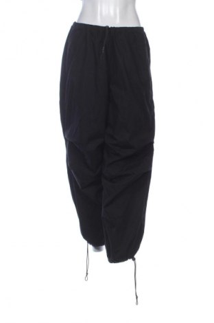 Γυναικείο παντελόνι H&M Divided, Μέγεθος L, Χρώμα Μαύρο, Τιμή 20,00 €