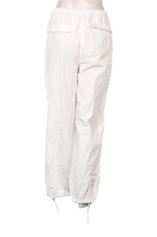 Дамски панталон H&M Divided, Размер S, Цвят Бял, Цена 5,62 €