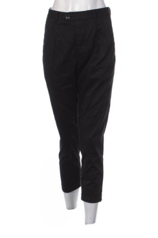 Дамски панталон Herrlicher, Размер L, Цвят Черен, Цена 71,55 €