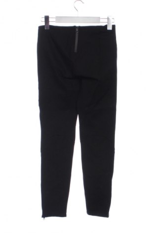 Дамски панталон Hilfiger Denim, Размер XS, Цвят Черен, Цена 49,00 €