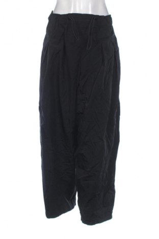 Дамски панталон Oysho, Размер M, Цвят Черен, Цена 15,84 €