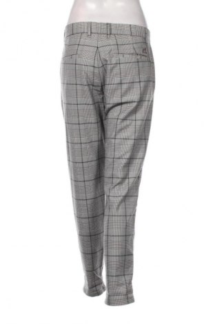 Дамски панталон Pull&Bear, Размер XL, Цвят Многоцветен, Цена 7,15 €