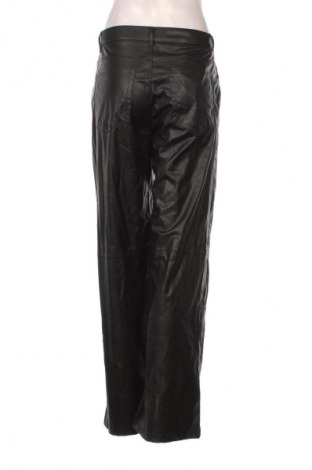 Дамски панталон Pull&Bear, Размер M, Цвят Черен, Цена 15,33 €