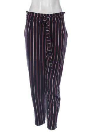 Дамски панталон Pull&Bear, Размер L, Цвят Многоцветен, Цена 15,00 €
