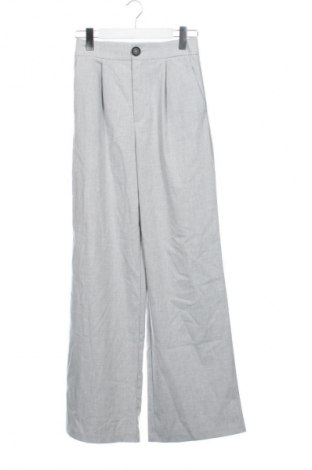 Γυναικείο παντελόνι Stradivarius, Μέγεθος XS, Χρώμα Γκρί, Τιμή 8,99 €