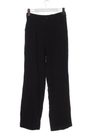 Дамски панталон Stradivarius, Размер XS, Цвят Черен, Цена 15,00 €