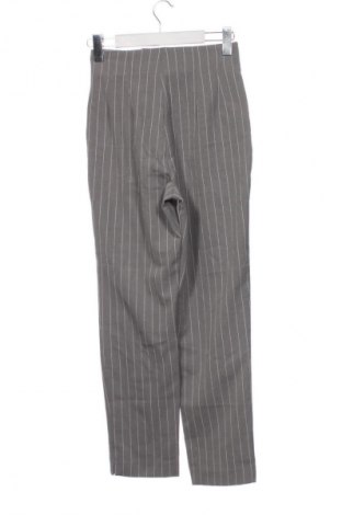 Дамски панталон Stradivarius, Размер XXS, Цвят Многоцветен, Цена 14,77 €