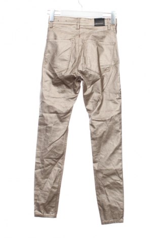 Дамски панталон Stradivarius, Размер XS, Цвят Златист, Цена 9,20 €