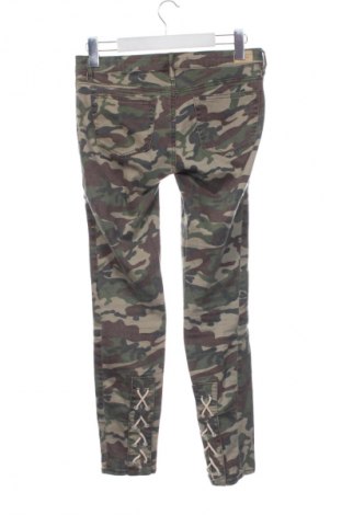 Дамски панталон Tally Weijl, Размер M, Цвят Многоцветен, Цена 13,80 €