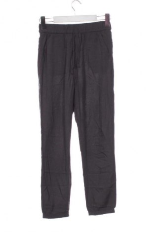 Дамски панталон Terranova, Размер XS, Цвят Сив, Цена 15,00 €