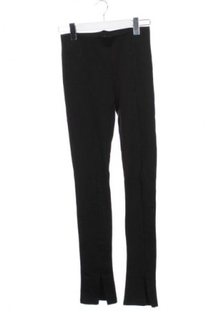 Дамски панталон Trendyol, Размер XS, Цвят Черен, Цена 6,64 €