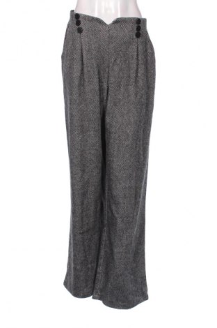 Дамски панталон Trendyol, Размер L, Цвят Многоцветен, Цена 48,00 €