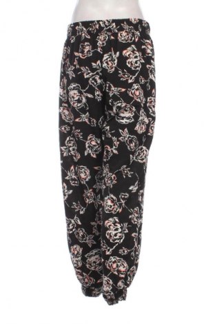 Дамски панталон Unbranded, Размер L, Цвят Многоцветен, Цена 9,20 €