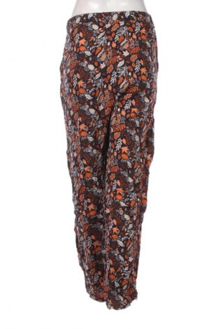 Дамски панталон Unbranded, Размер XL, Цвят Многоцветен, Цена 6,64 €