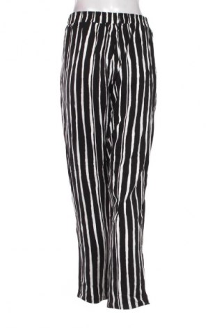 Γυναικείο παντελόνι Unbranded, Μέγεθος XL, Χρώμα Πολύχρωμο, Τιμή 15,00 €