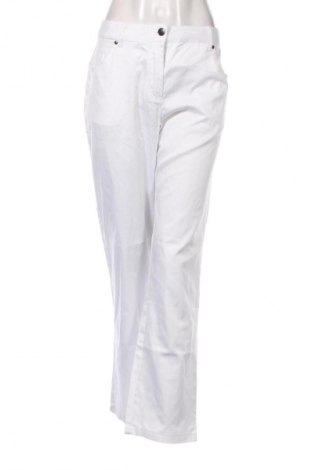 Дамски панталон Unbranded, Размер XL, Цвят Бял, Цена 6,13 €