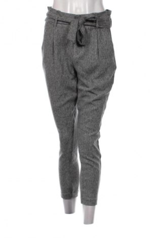Дамски панталон Vero Moda, Размер M, Цвят Сив, Цена 5,11 €