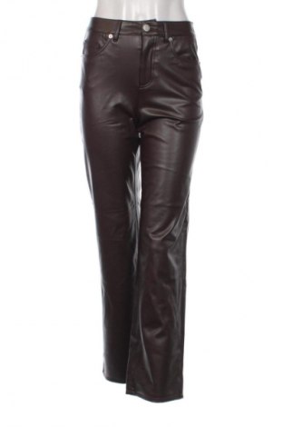 Дамски панталон Vero Moda, Размер S, Цвят Кафяв, Цена 26,07 €