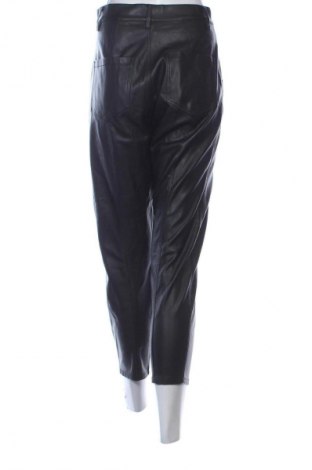 Pantaloni de femei Zara, Mărime S, Culoare Negru, Preț 59,99 Lei