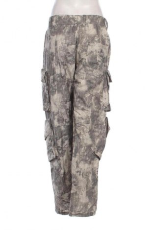 Pantaloni de femei Zara, Mărime L, Culoare Multicolor, Preț 60,99 Lei