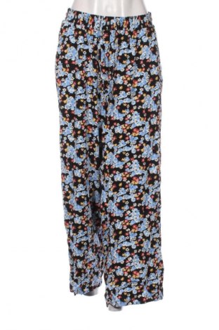 Дамски панталон Zizzi, Размер XXL, Цвят Многоцветен, Цена 8,69 €