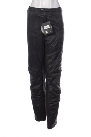 Dámské kalhoty pro zimní sporty  Protective, Velikost 3XL, Barva Černá, Cena  3 610,00 Kč