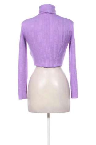 Damski sweter Bershka, Rozmiar M, Kolor Fioletowy, Cena 54,28 zł