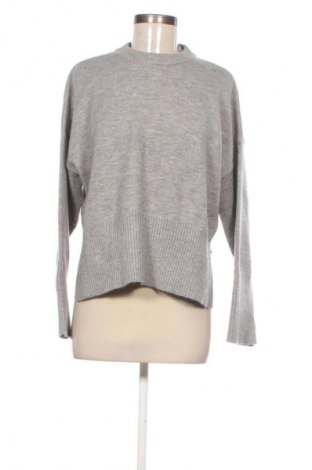 Дамски пуловер Bershka, Размер XS, Цвят Сив, Цена 24,03 €