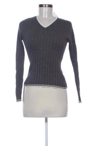 Pulover de femei Guess, Mărime M, Culoare Gri, Preț 131,99 Lei