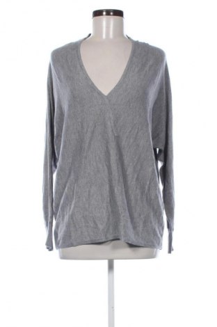 Γυναικείο πουλόβερ Unbranded, Μέγεθος M, Χρώμα Γκρί, Τιμή 15,00 €