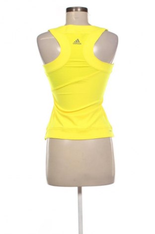 Top sport de damă. Adidas, Mărime S, Culoare Galben, Preț 75,99 Lei