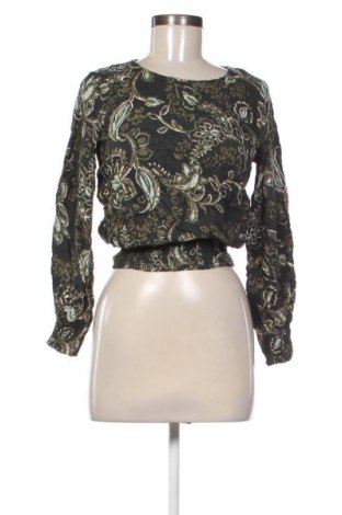 Дамски спортен топ ONLY, Размер XS, Цвят Многоцветен, Цена 7,66 €