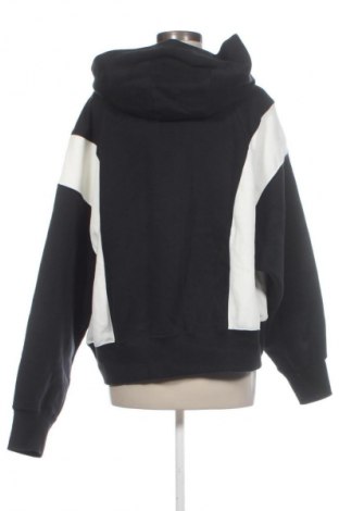 Дамски суитшърт Nike, Размер S, Цвят Многоцветен, Цена 56,24 €