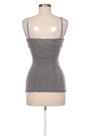 Top de femei Guess, Mărime M, Culoare Multicolor, Preț 101,99 Lei