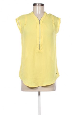 Damentop Lee Cooper, Größe M, Farbe Gelb, Preis € 11,43