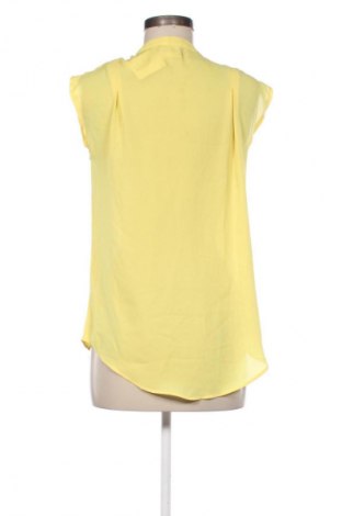 Damentop Lee Cooper, Größe M, Farbe Gelb, Preis € 11,43